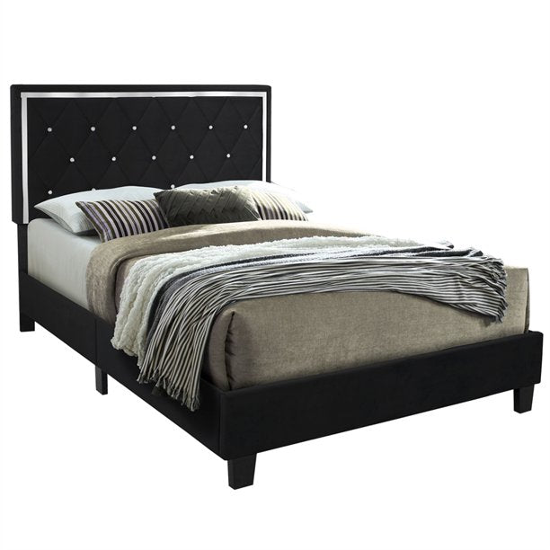 Mickhel's 2-Piece Set with Queen Platform Bed and Dresser with Lock in Black